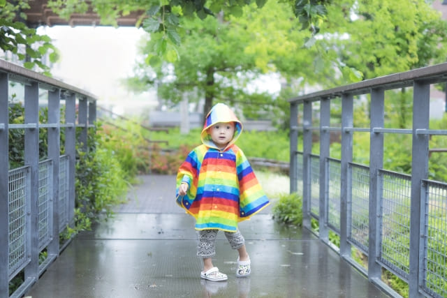 Did you know about multifunctional use of rainwear during an emergency?